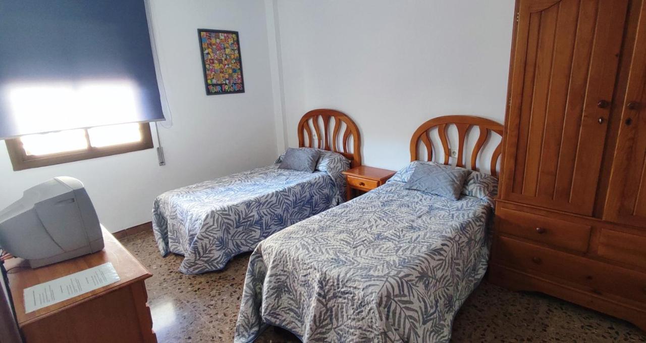 Apartamento Салоу Экстерьер фото